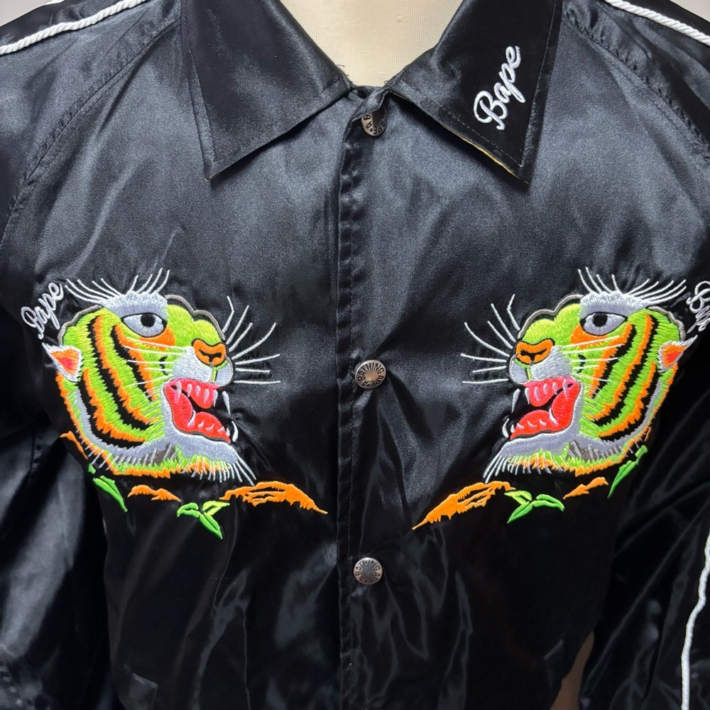 🔥 BAPE Japan Mens Silk Tiger Embroidered Sukajan Jacket L Black Gold 🔥 - Picture 6 of 16